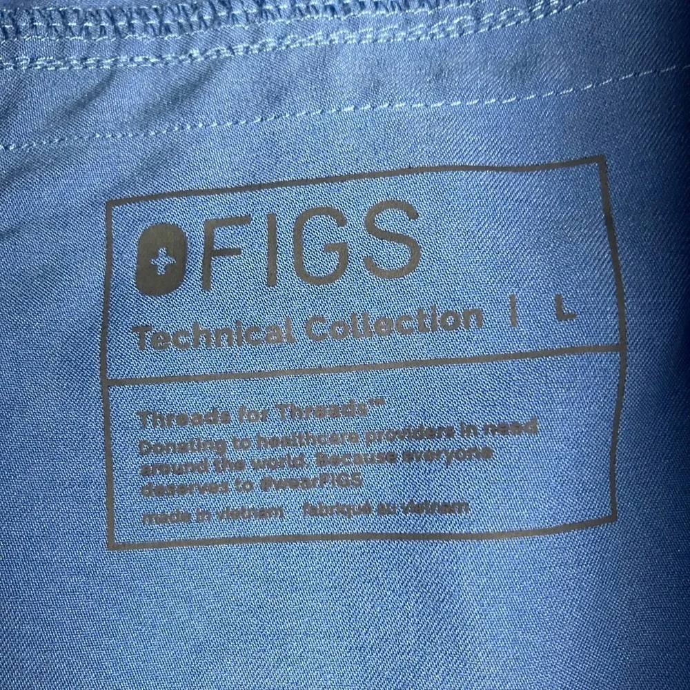 Figs Technical collection Axum cargo scrub pants
